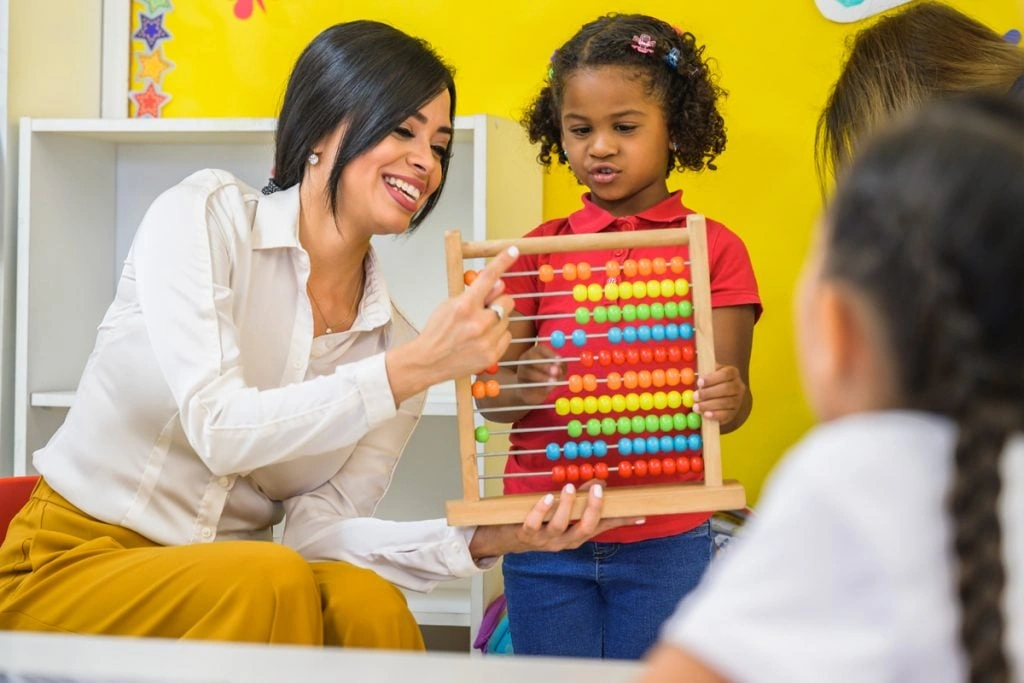 If You’re a Teacher With More Than $1,000 in Your Checking Account, Make These Moves