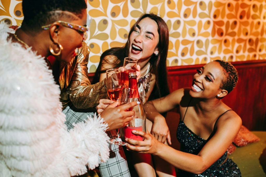 10 Ridiculously Cheap Bottles of Champagne to Ring in the New Year