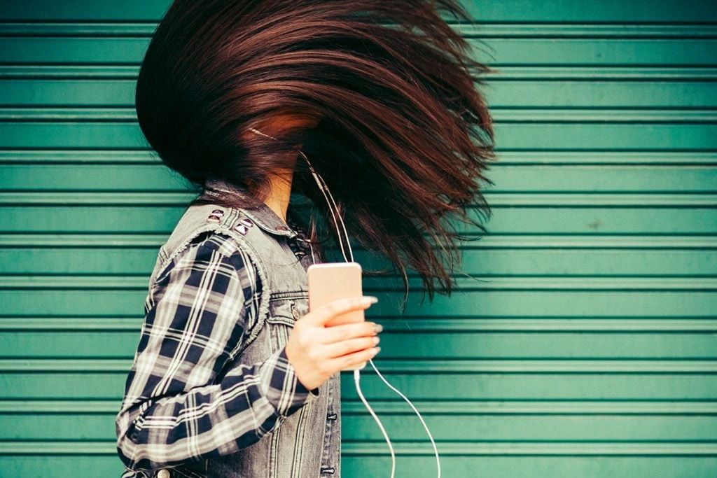 Compare Cell Phone Deals in Just 1 Minute on This Website