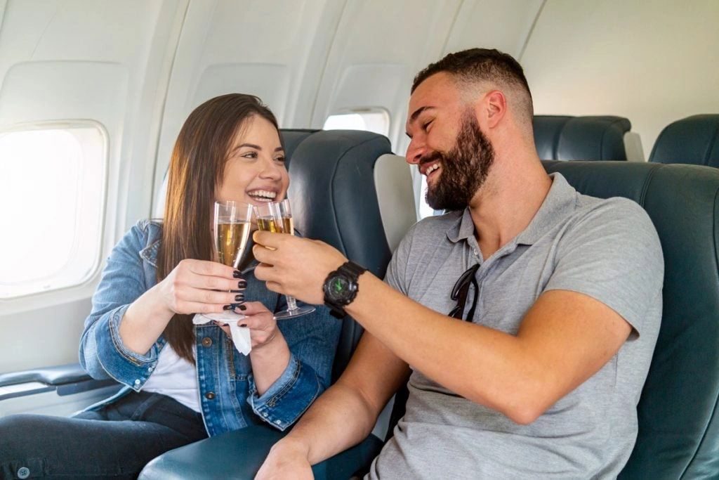 How to Find Cheap Holiday Flights (Hint: Book Soon!)