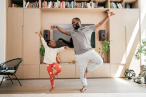 Free Library Apps to Stream Movies, Music & Books