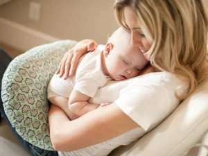 Here’s How to Get a Brand-New Nursing Pillow for Half the Price of a Boppy