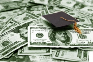 We’re Giving Away a $2,000 Scholarship to a Frugal Student!