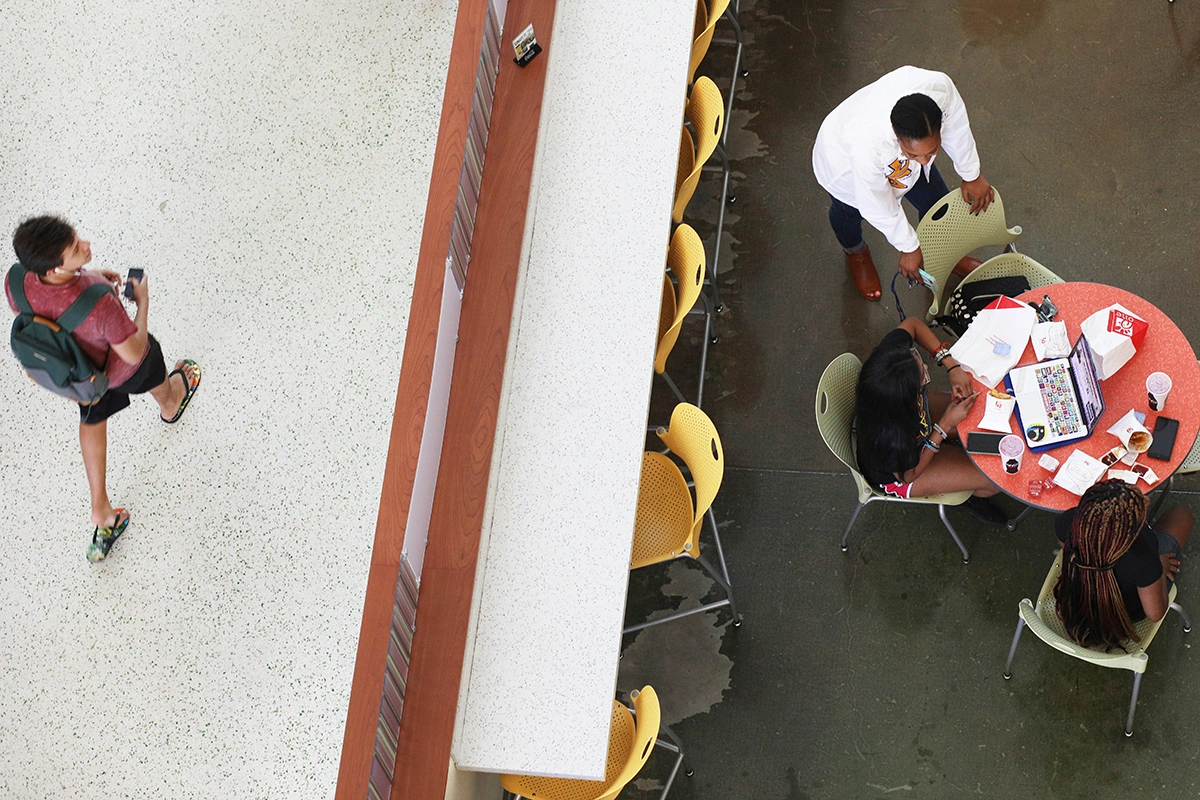 How To Eat Healthy In College Tips