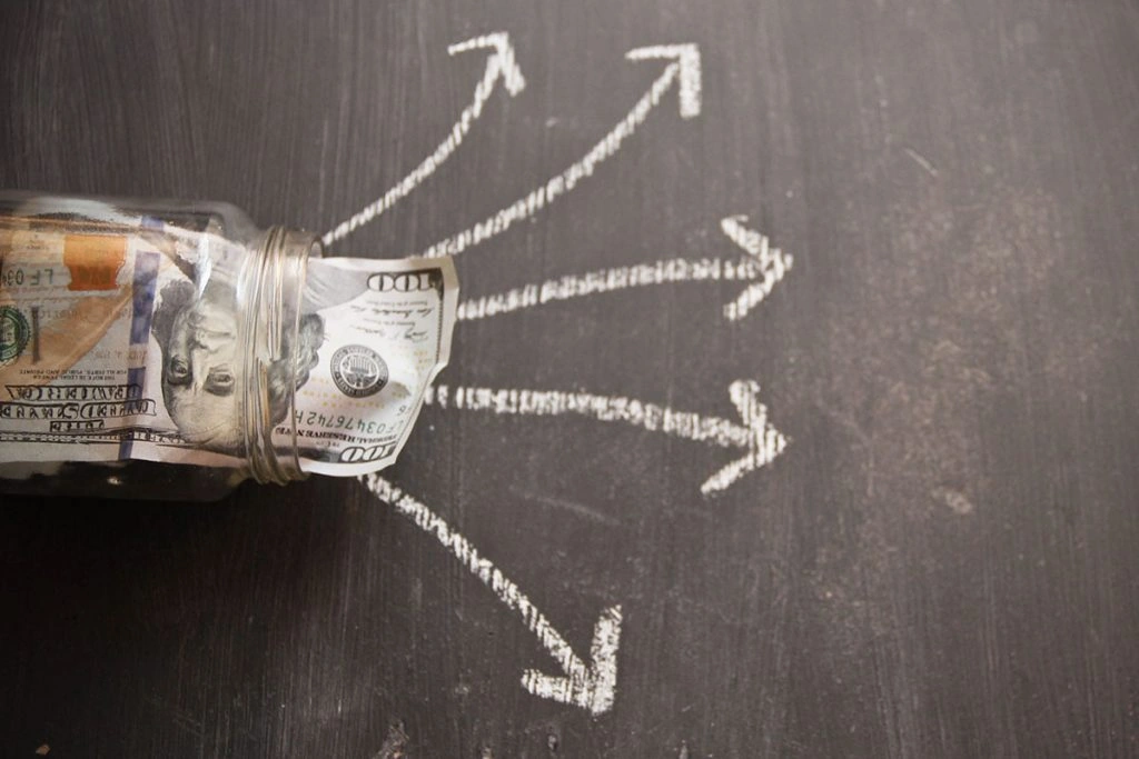 It’s Your Choice: 4 Ways to Save Money by Buying Services a la Carte