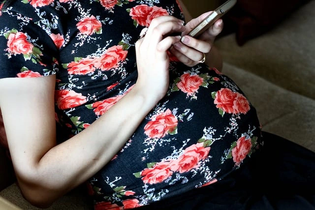 How One Mom Put Together a Chic, Professional Maternity Wardrobe for $200