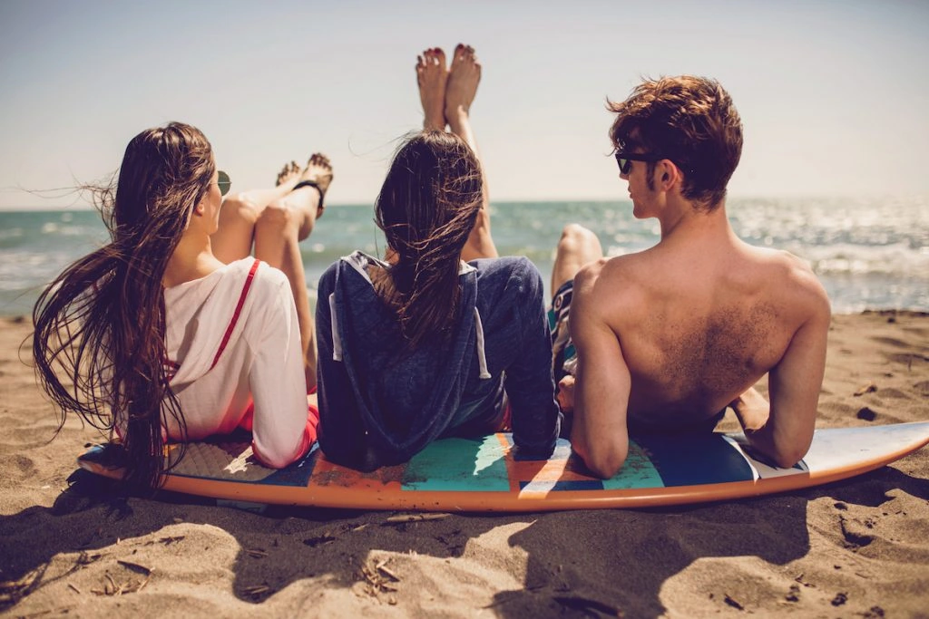 Twentysomethings, Future You Will Appreciate These 5 Financial Moves