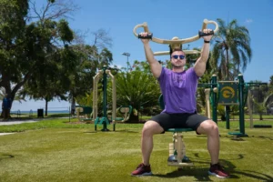 Outdoor Fitness Equipment for Free Outdoor Workouts