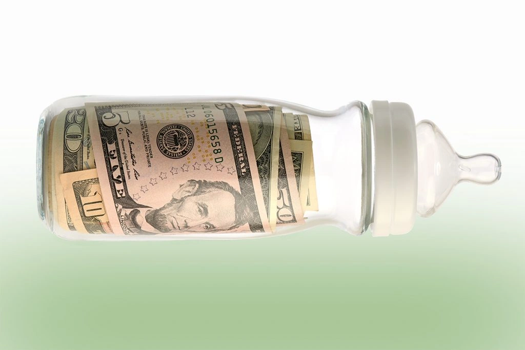 Preparing For Baby: Smart Ways to Cut New-Parent Costs