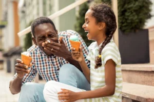 Restaurant Rewards Programs to Maximize Freebies