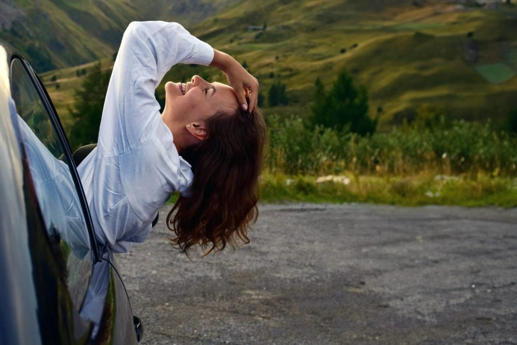 Road Trip vs. Flying: How to Pick What’s Best for Your Vacation