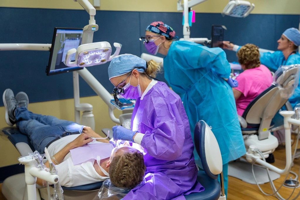 5 Pricy Services You Can Get for Cheap if You Let a Student Practice on You