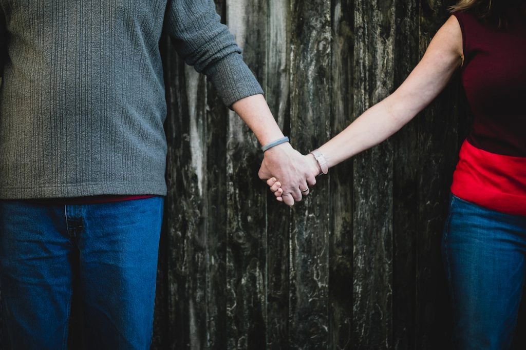 Starve And Stack: Couples' Extreme Saving Method