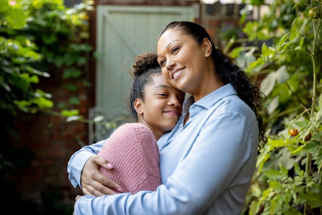 Got a Soon-to-Be Grad? Here’s How to Get Them Ready for Financial Independence