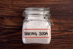30 Clever Uses for Baking Soda