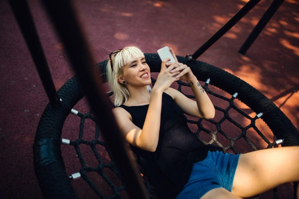 How to Cut Your Cell Phone Bill (Without Giving up Your iPhone)